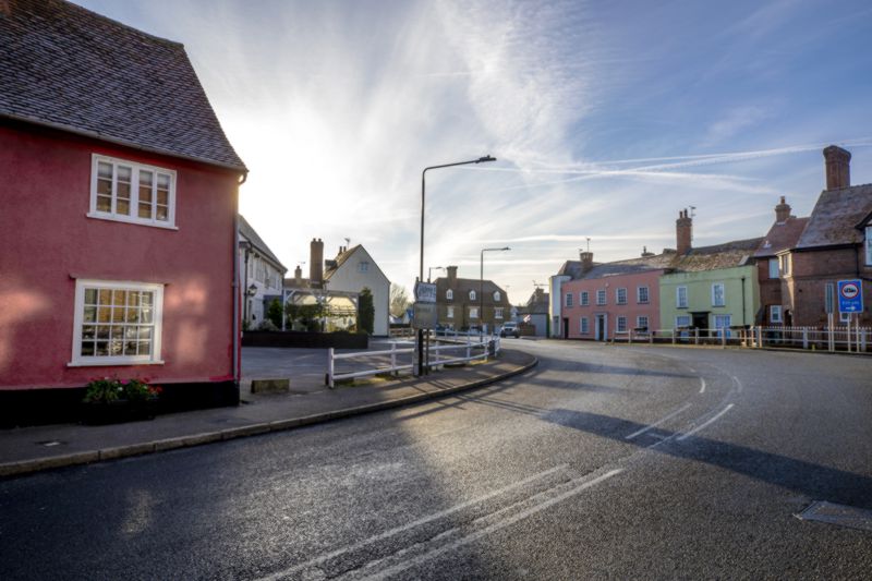 a street corner in Kelvedon with houses